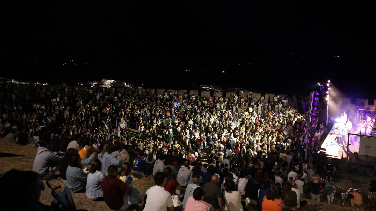 Os Vizinhos encheram o Castelo de alegria e música